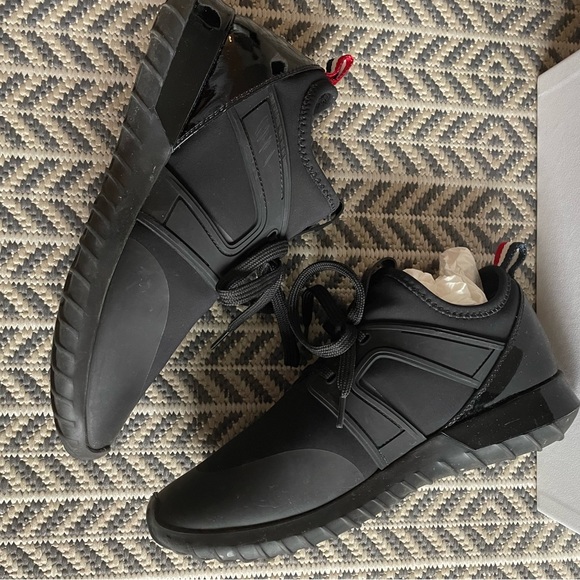 Moncler Emilia waterproof sneaker 7.5 - Picture 6 of 8